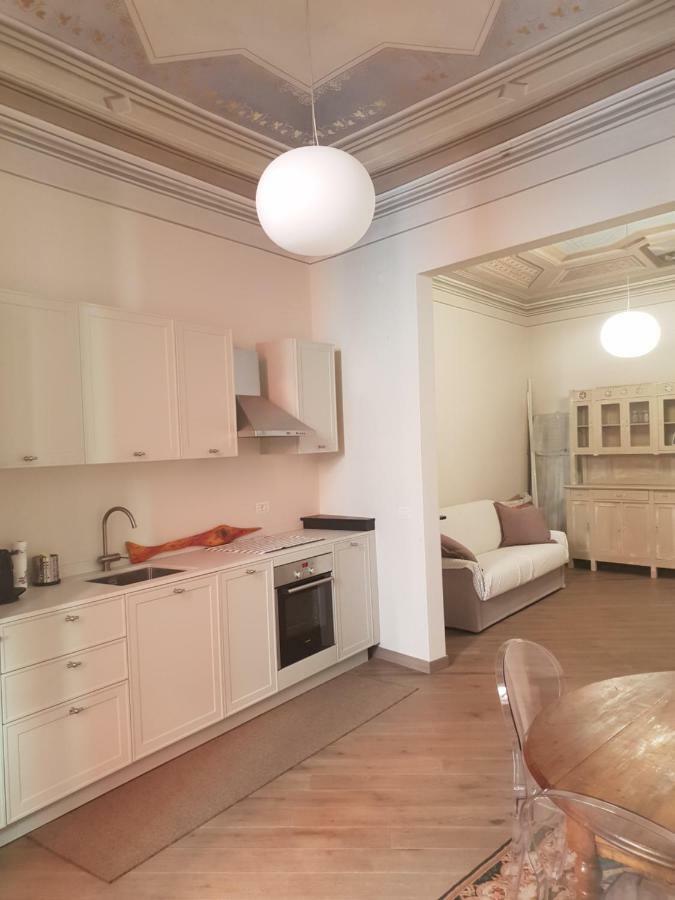 La Piccola Casa Di Ubs Lägenhet Sestri Levante Exteriör bild